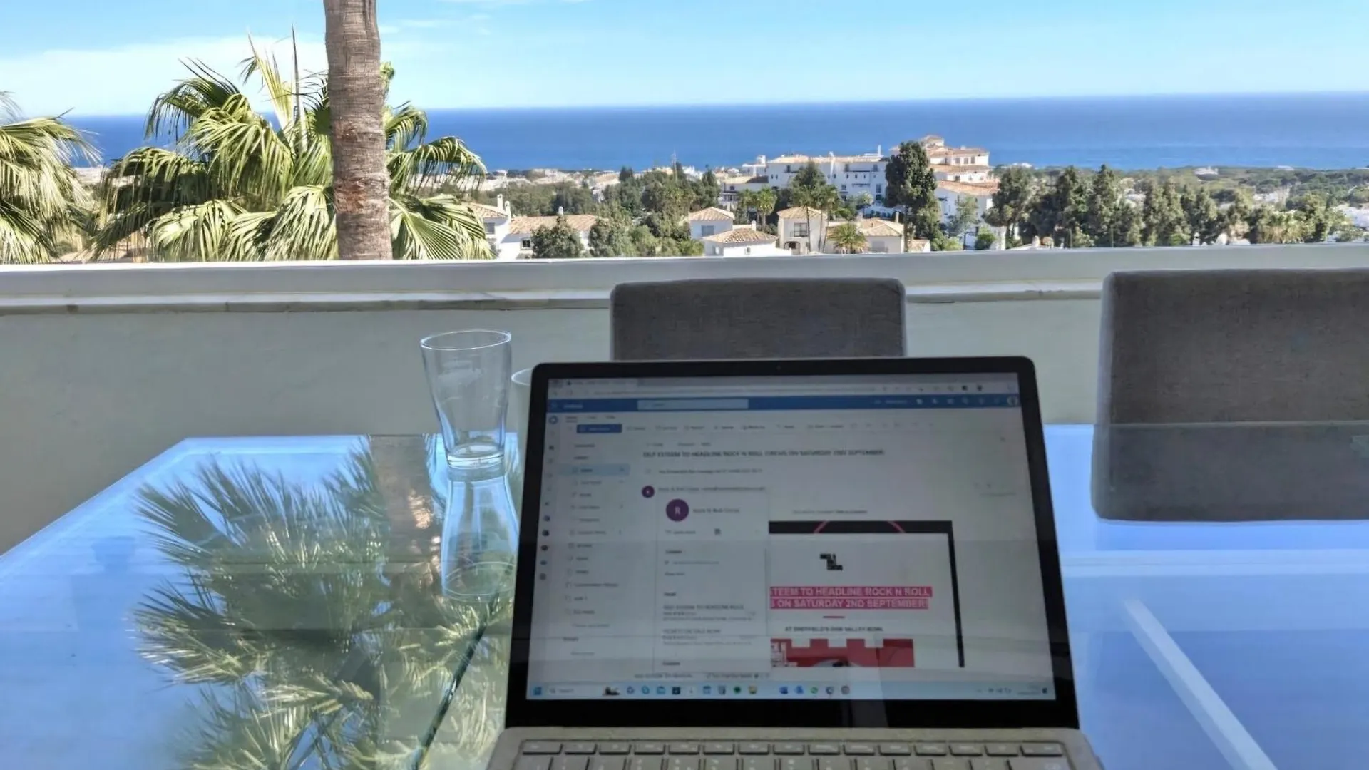 Apartment Luxury Duplex Penthouse 2 Living Rooms 3 Double Bedroom 4 Beds 4 Terraces Outstanding Sea & Mountain Views Sitio de Calahonda